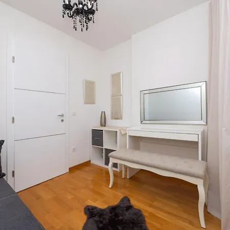 Apartment Adriatic Pearl *