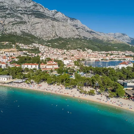 Adriatic Pearl * Makarska