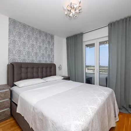 Apartment Adriatic Pearl *