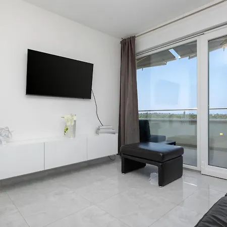 Adriatic Pearl Apartment *